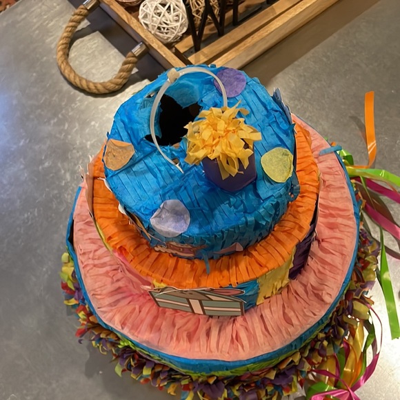 Birthday Cake Pull-String Piñata - Pusheen Themed - Picture 11 of 17